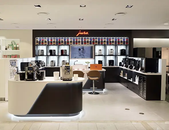 현대백화점 중동점 매장 전경